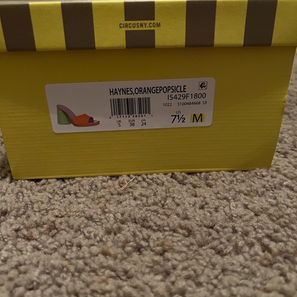 Colorful block heels - Picture 5 of 5